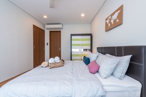 3 bedrooms, iron/ironing board, WiFi