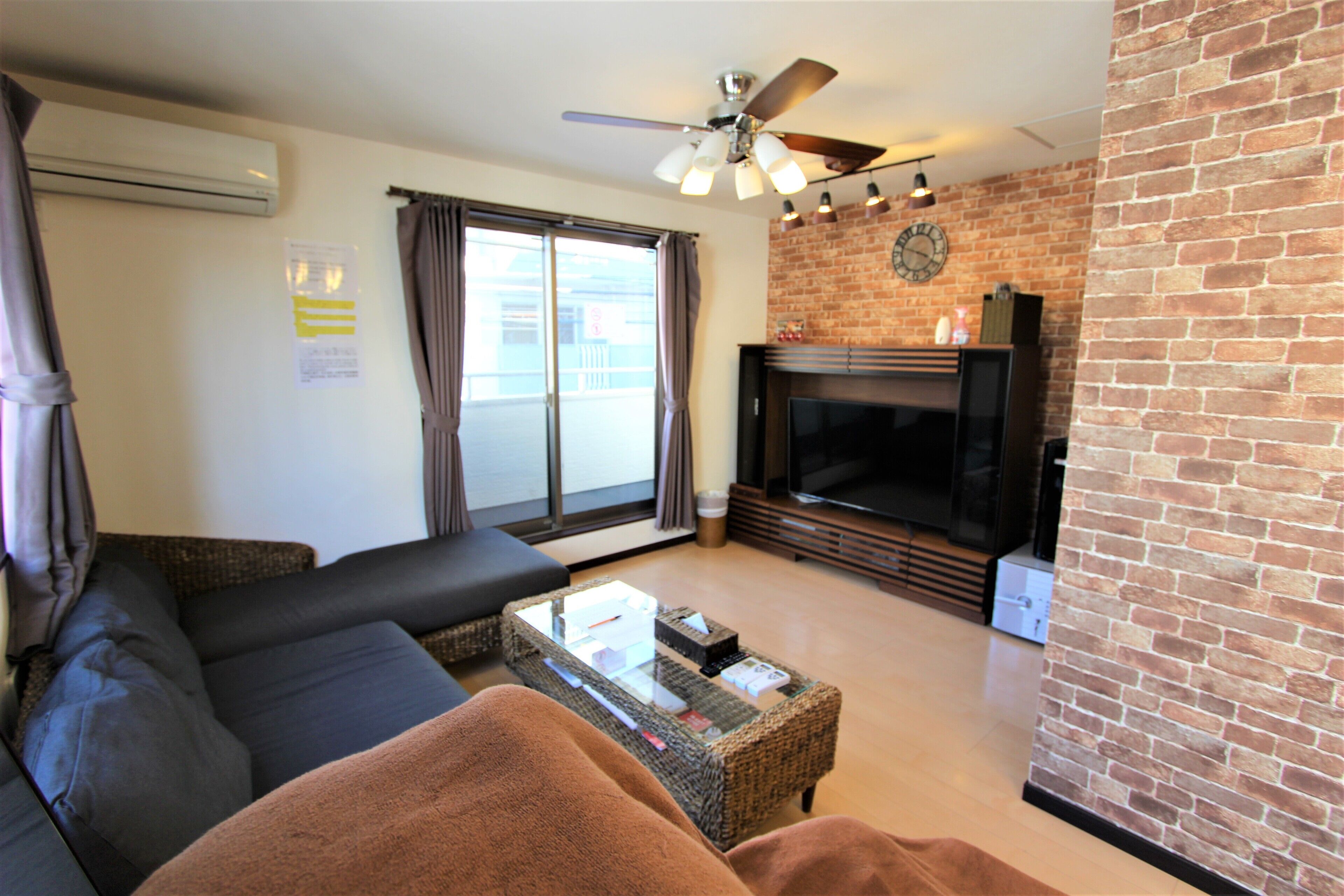 Private Vacation Home | Living area | 50-inch flat-screen TV with cable channels, TV