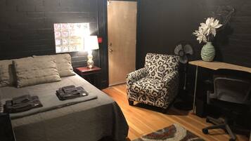 6 Schlafzimmer, Bügeleisen/Bügelbrett, WLAN, Bettwäsche