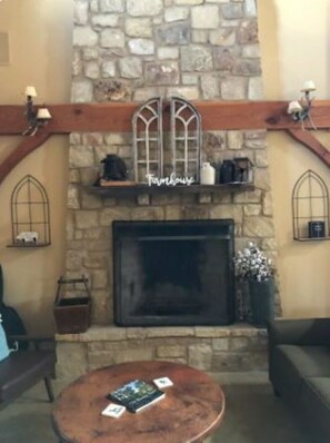 Interior - Texas Hill Country House- 17 private, dog friendly acres  (Blanco)