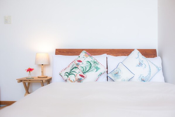 Egyptian cotton sheets, premium bedding, down duvets