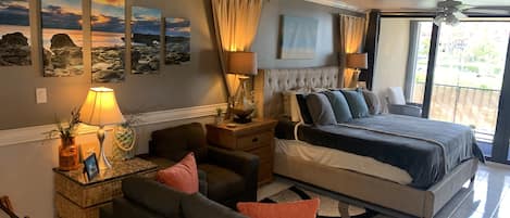 Een strijkplank/strijkijzer, wifi, beddengoed