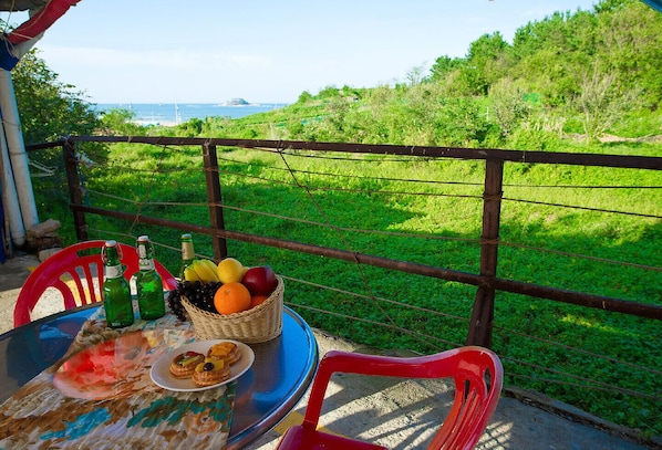 BBQ/picnic area