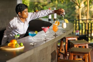 Bar (in der Unterkunft)