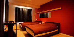 Desk, soundproofing, free WiFi - Mcity in Furujima (Naha)