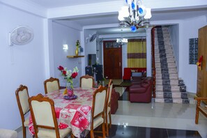 Interior detail - Elsy Villa (Negombo)