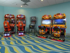 Spielezimmer
