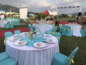 Área para banquetes al aire libre