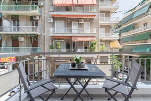 Apartment | Balcony - Explore History from a Chic Central Apt (Athens)
