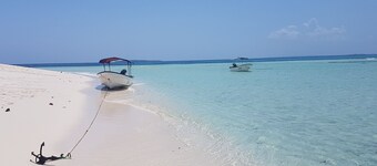 Gadea Boutique Hotel & Gadea Garden Restaurant