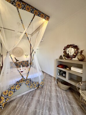 Hypo-allergenic bedding, in-room safe, individually decorated - Gadea Boutique Hotel & Gadea Garden Restaurant (Jambiani)