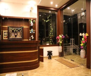 Reception - ELGOZO HOTEL DREAMS PARADISE (Yercaud)