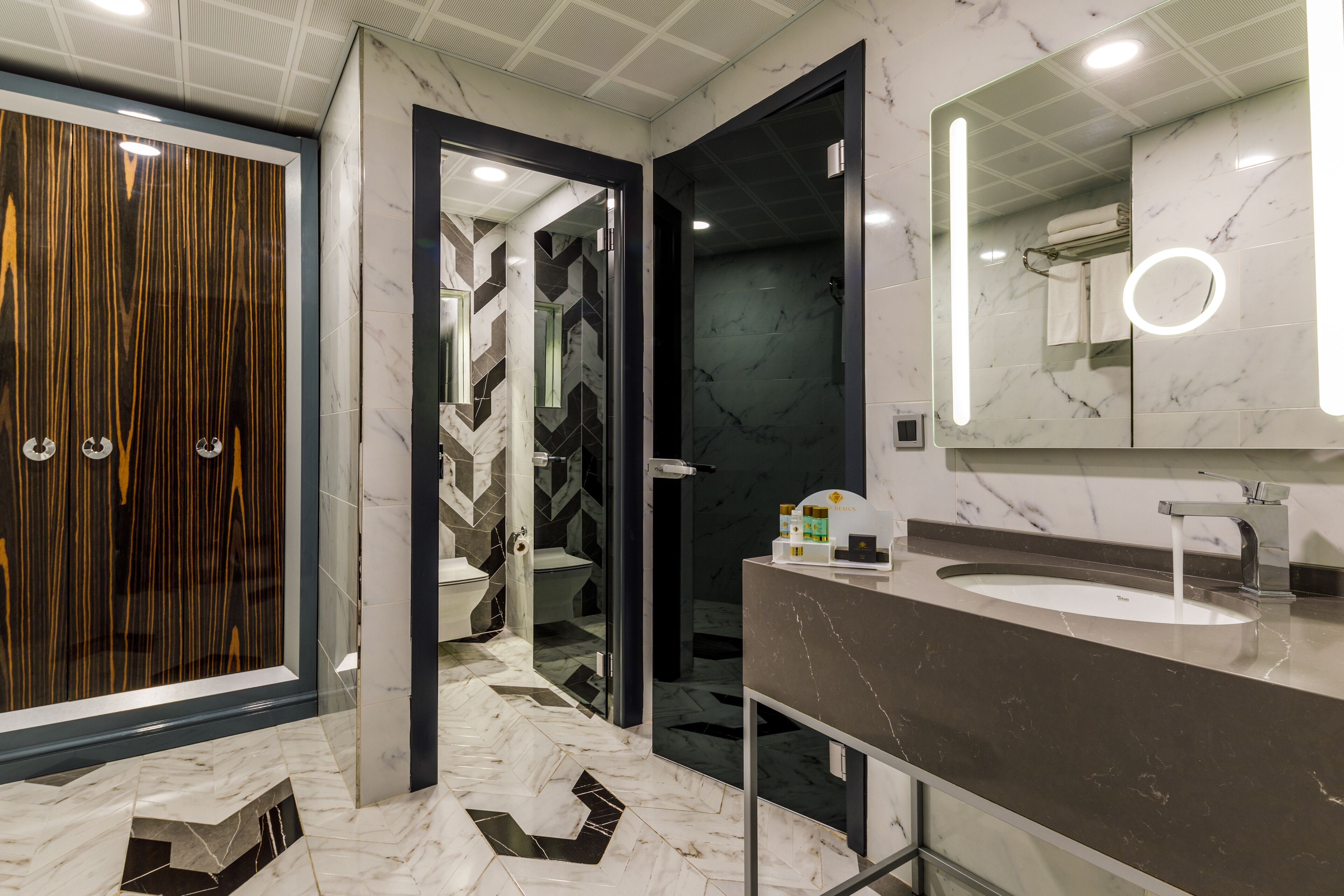 Photo - Euro Design Hotel