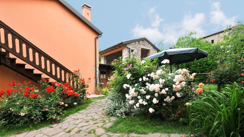 Grandparents' house in the UNESCO heritage hills, close to the Revine lakes.