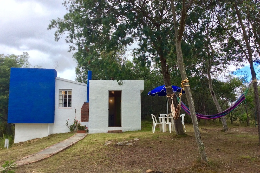 Sua-Mox Tomine cabin