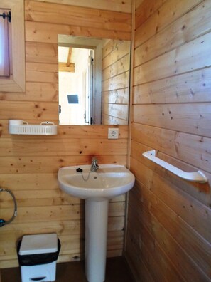 Bathroom - Camping Pueblo Blanco (Olvera)