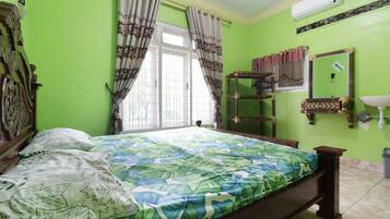Deluxe Room | Free WiFi, bed sheets