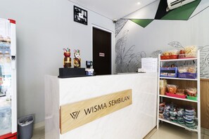 Unclassified image, 3 of 21, button - Wisma 9 Jakarta (Jakarta)
