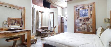 Minibar, wifi gratis y ropa de cama