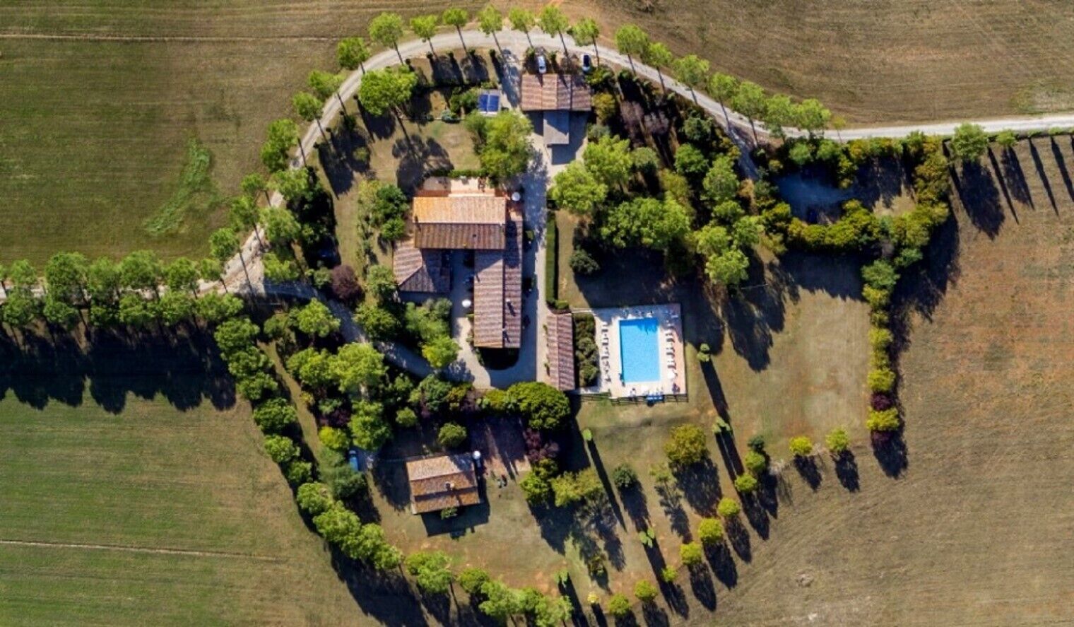 "Nerbona" exclusive: Nature, Relaxation, Art, History, Tradition and Good Food.