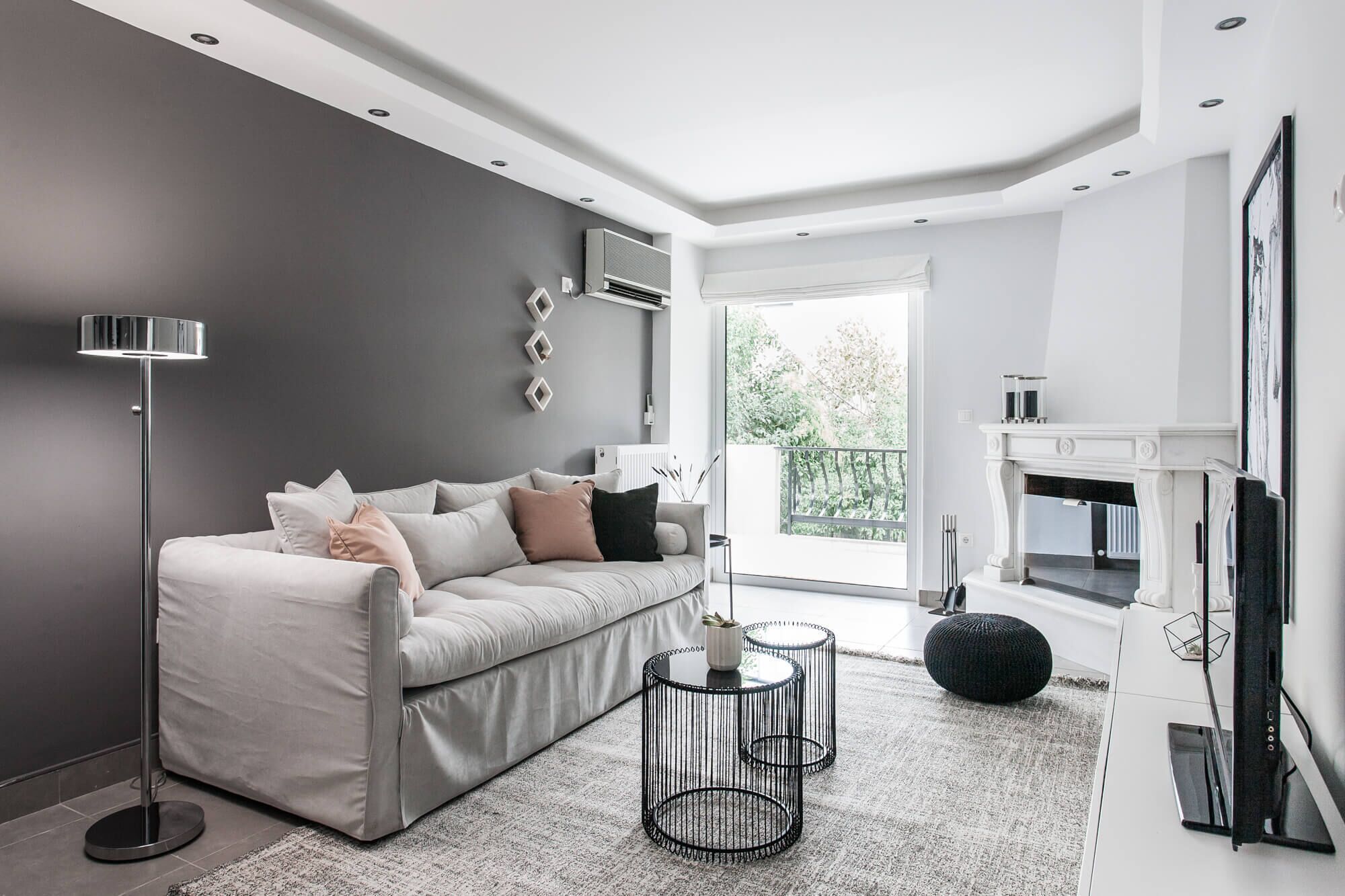 TV connectée, Netflix, livres, services de streaming