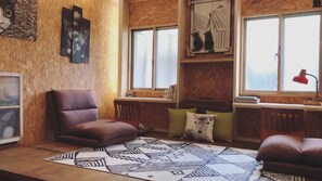 Lobby sitting area - Shadow House (Tainan)