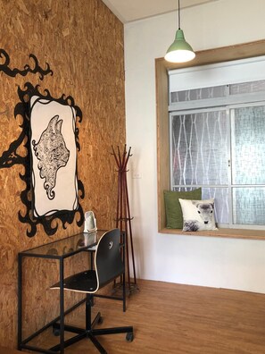 Deluxe Double Room - Shadow House (Tainan)