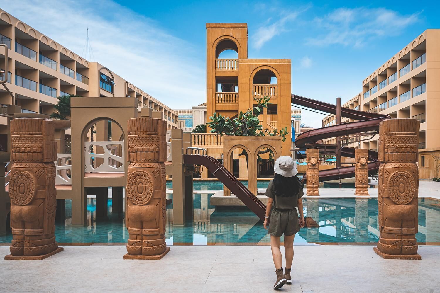 2 piscinas al aire libre, tumbonas