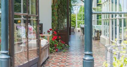 Stunning large family house overlooking Walmer Castle sleeping 16