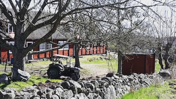 BBQ/picnic area