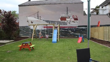 Children's play area - outdoor