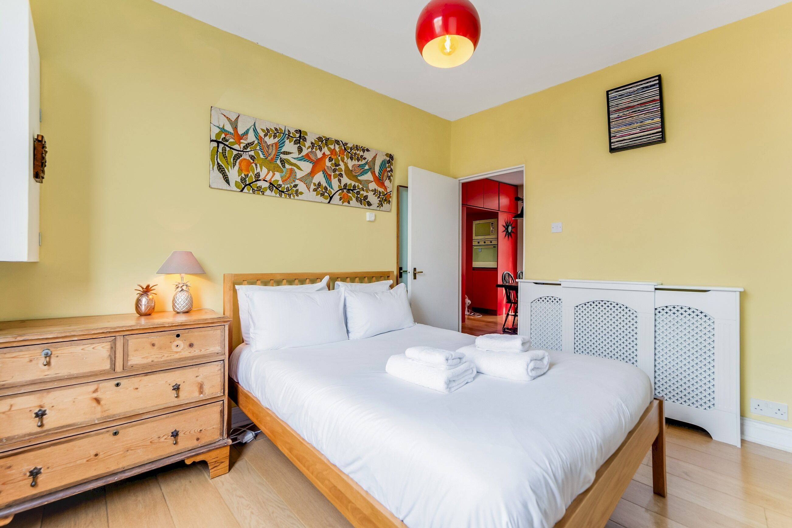 Pass the Keys | Sunny home in Kennington - Private roof top Profile