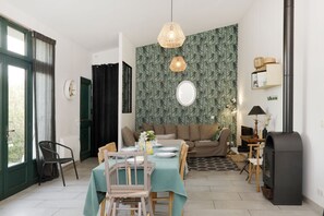 Fireplace, DVD player, ping pong - Maison de Campagne with private pool (Senlis)