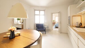 Flat-screen TV - Direct Inner city Deluxe 3 (Copenhagen)