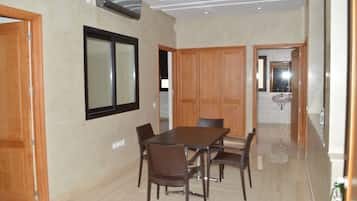 Restauration dans la chambre