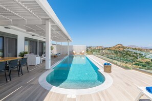 Outdoor pool - Villa Faros (Rhodes)