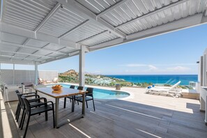 Outdoor pool - Villa Faros (Rhodes)