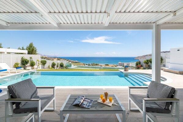 BBQ/picnic Area - Villa Vrachos (Rhodes)