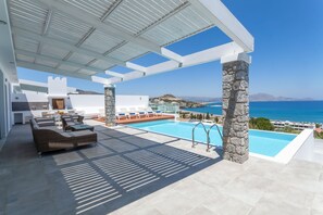 Property grounds - White Villa (Rhodes)