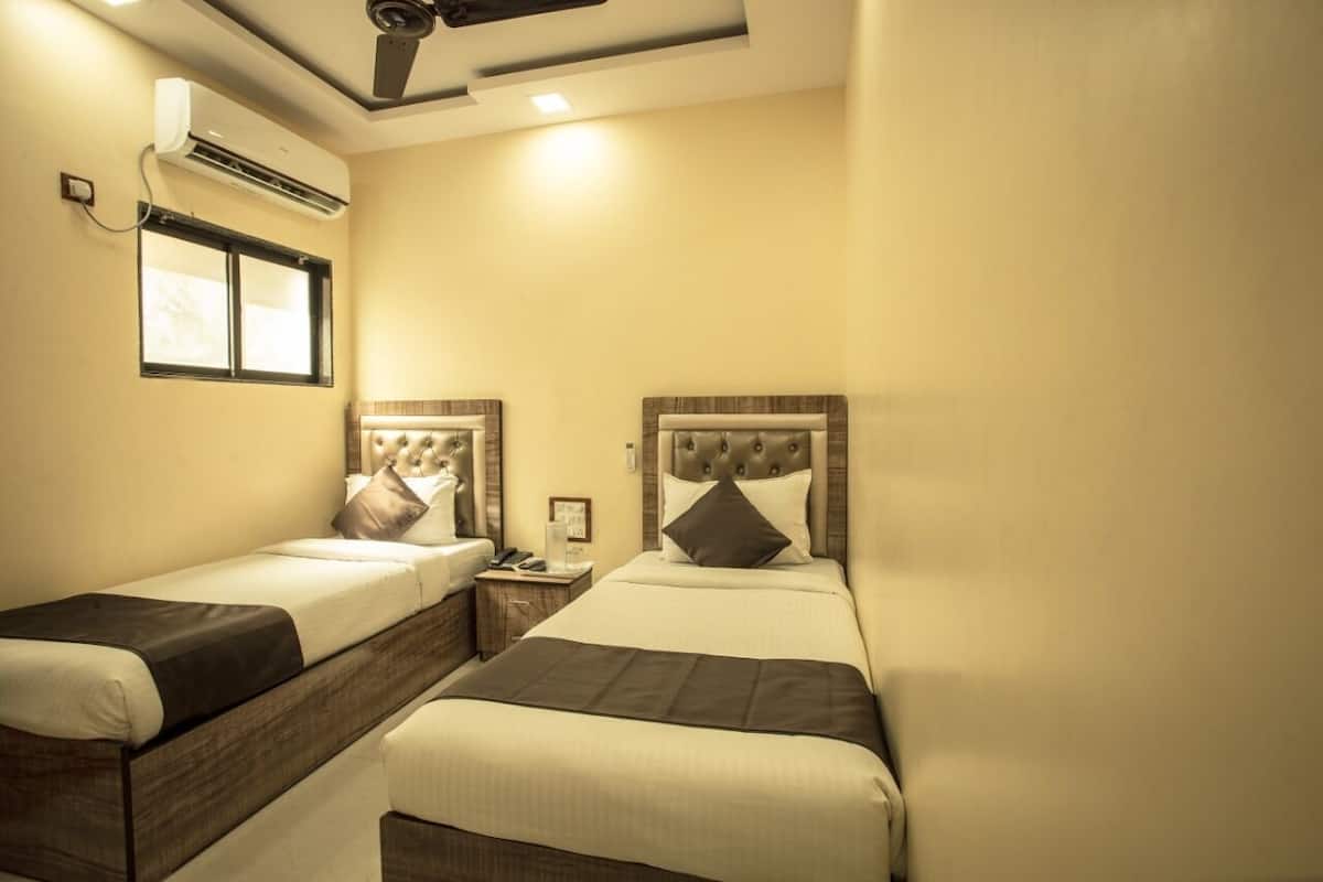 Habitación doble Deluxe | Escritorio y wifi gratis