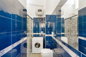 อพาร์ทเมนท์, 1 ห้องนอน | ห้องน้ำ | ฝักบัว, เรนชาวเวอร์, ไดร์เป่าผม, โถสุขภัณฑ์แ  บบบิเดท์