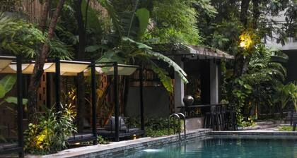 Larimar Hotel and Resort