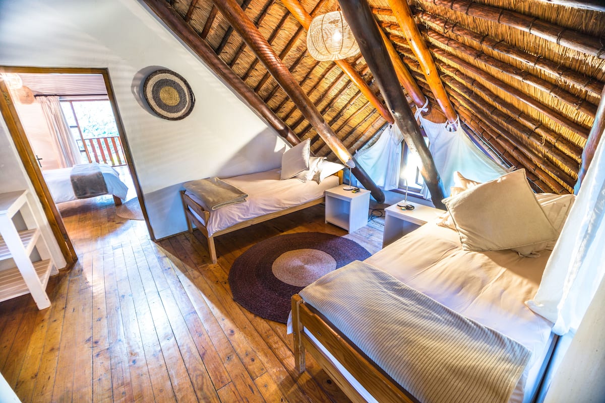 Habitación familiar | Wifi gratis y ropa de cama