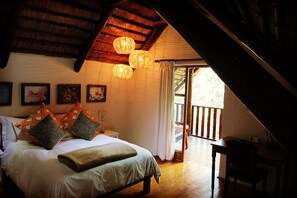 Chambre familiale | AccĂšs au Wi-Fi (inclus), literie fournie