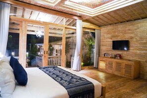 Comfort Villa, 3 Bedrooms | Premium bedding, minibar, in-room safe, desk - Abian Taksu Suite & Villas (Payangan)