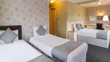 Premium Quadruple Room | Iron/ironing board, free WiFi, bed sheets