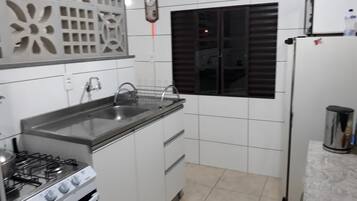 Quarto casal ou duplo | Cozinha compartilhada