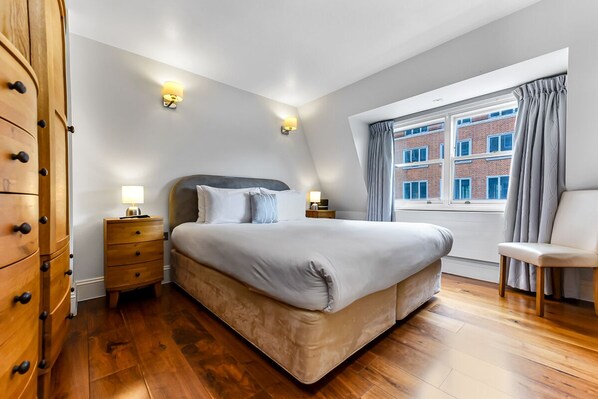 Sengetøy av topp kvalitet og senger med Select Comfort-madrass