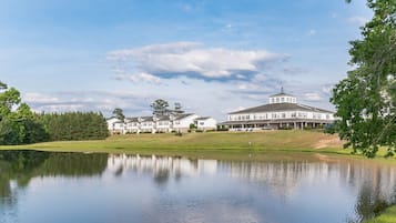 Condo, 2 phòng ngủ | Ngoại thất