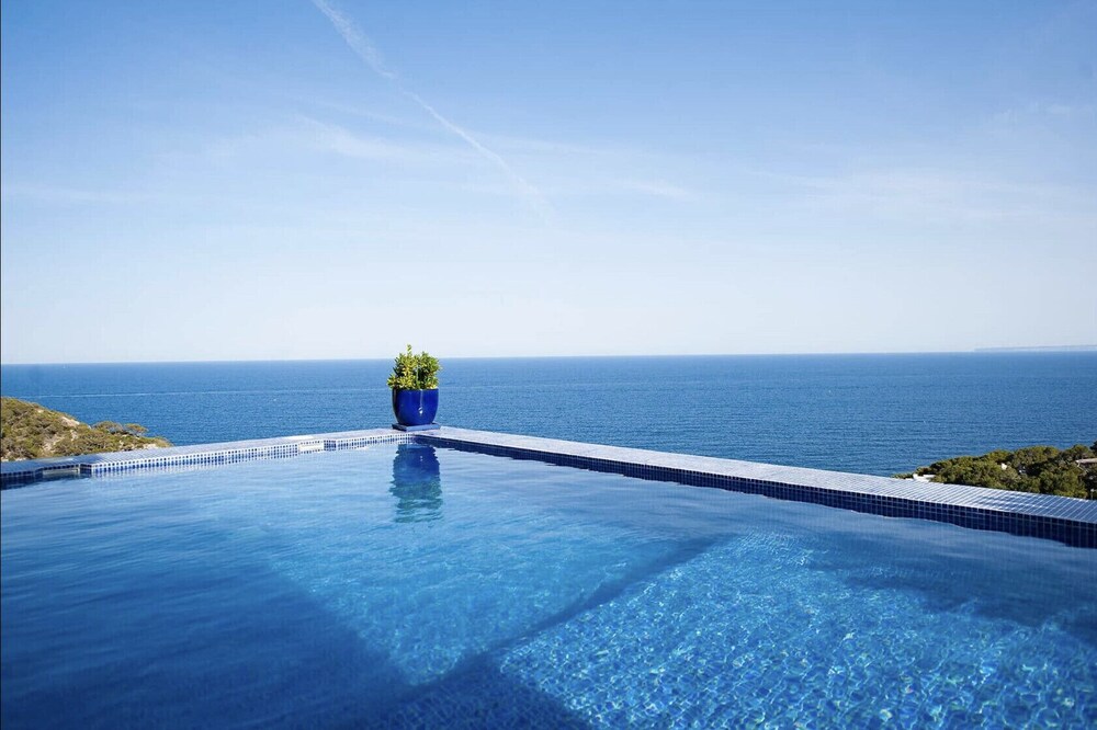 Incredible Villa overlooking the sea - Ibiza